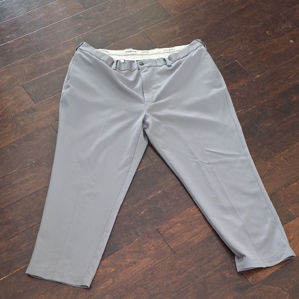 Elegant Men's Gray Dress Pants